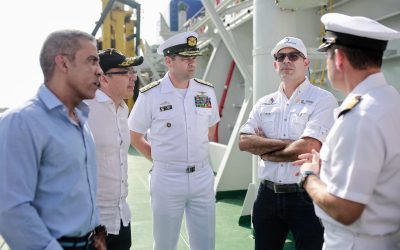 Mintransporte en canal de acceso al puerto inspecciona avances al plan de dragado